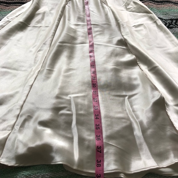 Vintage LONG Ivory Nightgown - Picture 7 of 15